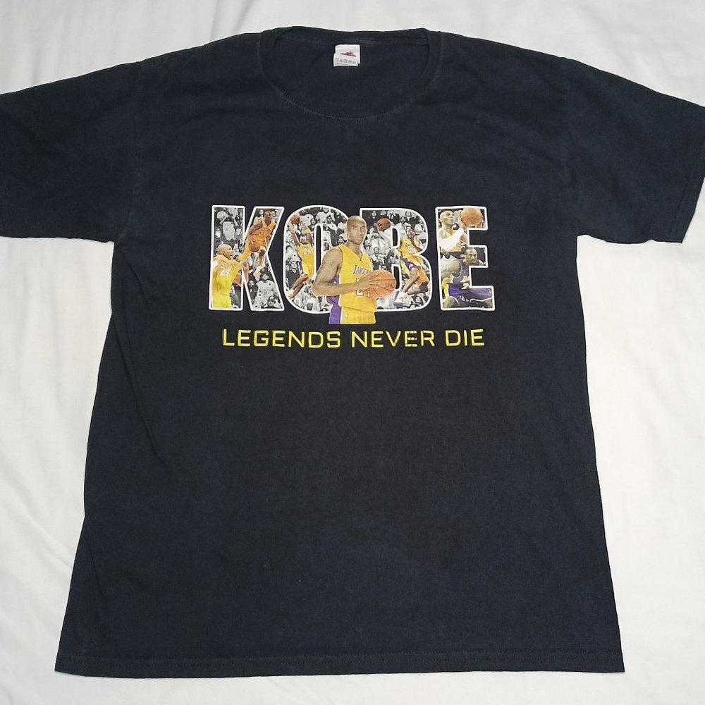 Kobe Bryant SMALL Tee Shirt Jerzees